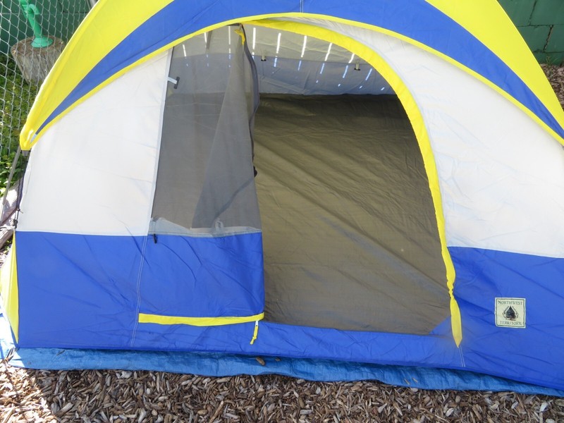 Northwest Territory Family *VIDEO* Dome Tent 9'×7' Sleeps 4 W/Rain Awning - Easy gallery