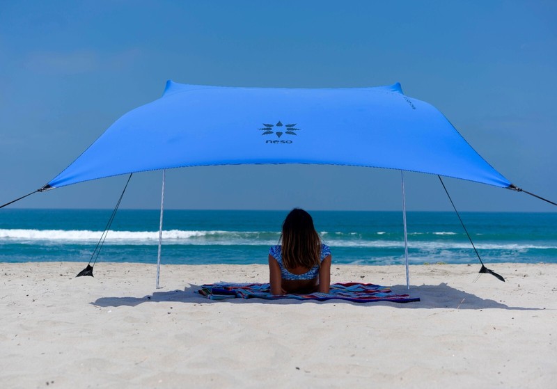 Neso Beach Tent with Sand Anchor, Portable Sunshade – 7′ x 7′ (Periwinkle Blue)