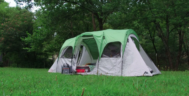 Rectangular Green Camping Tent - 16' x 8' x 78" 8 People Max