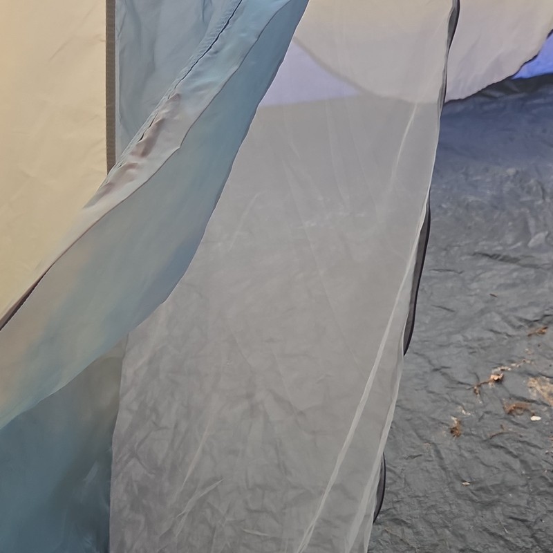 Ozark Trail 4-Person Dome Tent Gray/Blue 1 Door 1 Window Mesh Nylon gallery