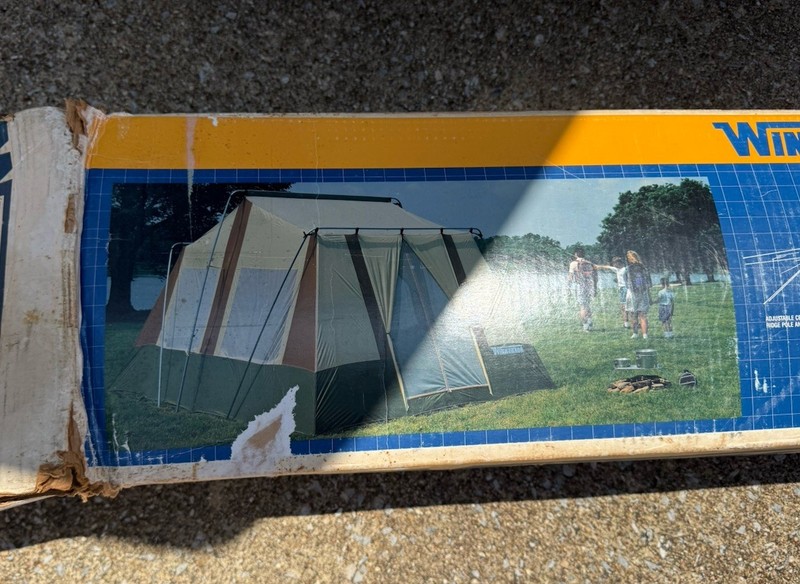Vintage Winnebago Huge 14′ X 10’ Two Room Deluxe Cabin Tent NEW IN BOX