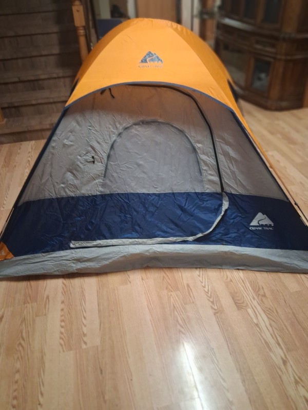 Ozark Trail Outdoor Hiking 2 Person Dome Backpacking Tent 7x7 gallery