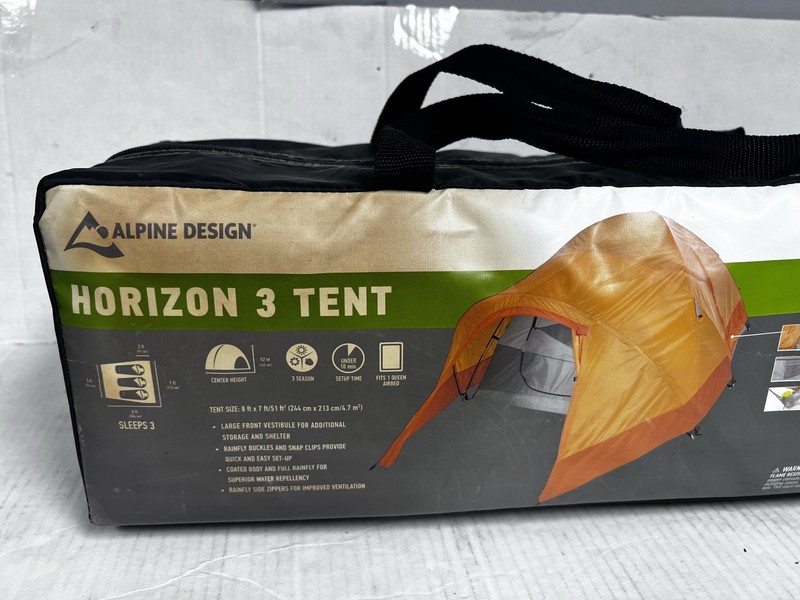 NIB NEW ALPINE DESIGN Horizon 3 Dome Tent Sleeps 3 Camping 8×7 Water Repellent