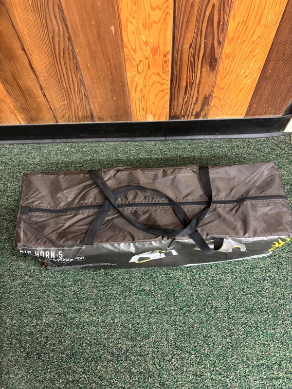 Browning Bighorn 5 - 5 Person Free-Standing Tent gallery