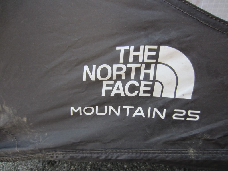 The North Face Summit Series Mountain 25 4 Season Expedition Tent W/ Large Patch gallery