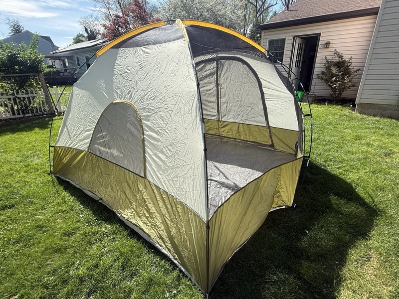 Wenzell 6 Person 2 Room Tent gallery