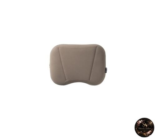 Snow Peak Air Pillow TM-097: A pillow with a cooling effect includes a storage