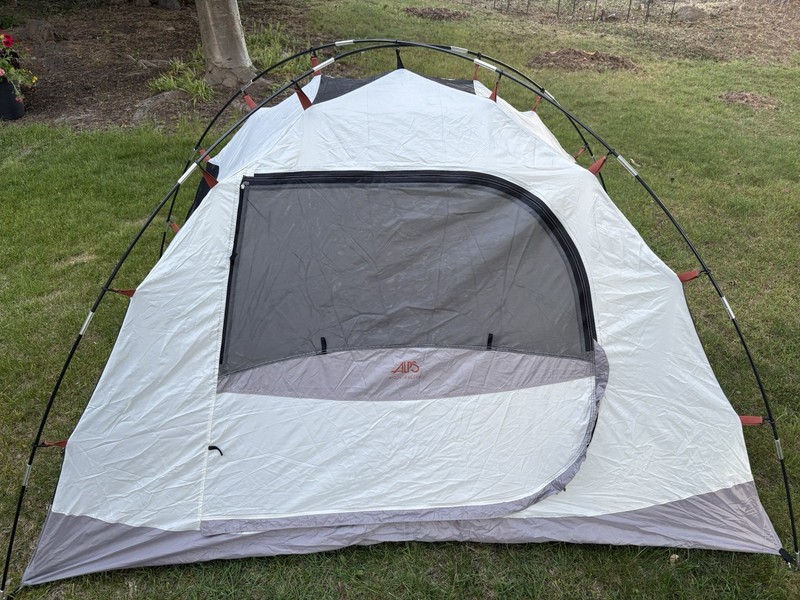 ALPS Mountaineering Meramac 2 FG 2-Person Tent W Rainfly, Very Clean